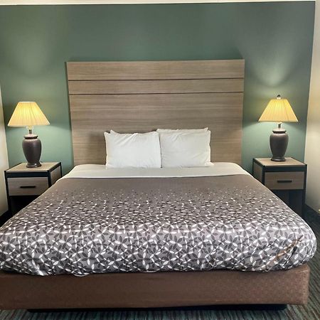 Countryside Inn & Suites Omaha East-Council Bluffs Ia Pokoj fotografie