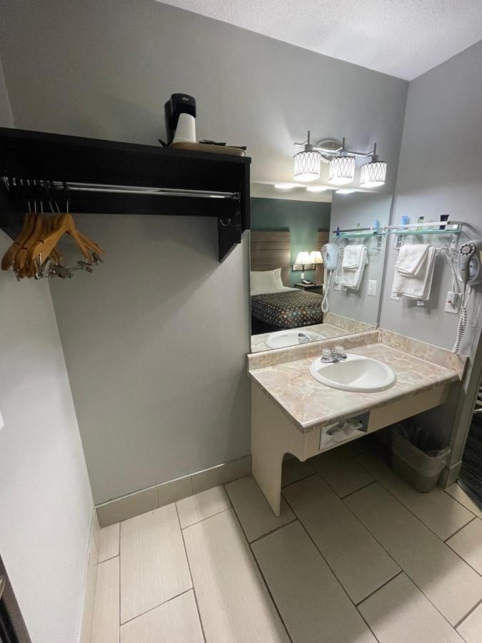 Countryside Inn & Suites Omaha East-Council Bluffs Ia Pokoj fotografie