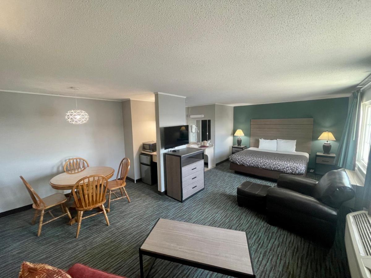 Countryside Inn & Suites Omaha East-Council Bluffs Ia Exteriér fotografie