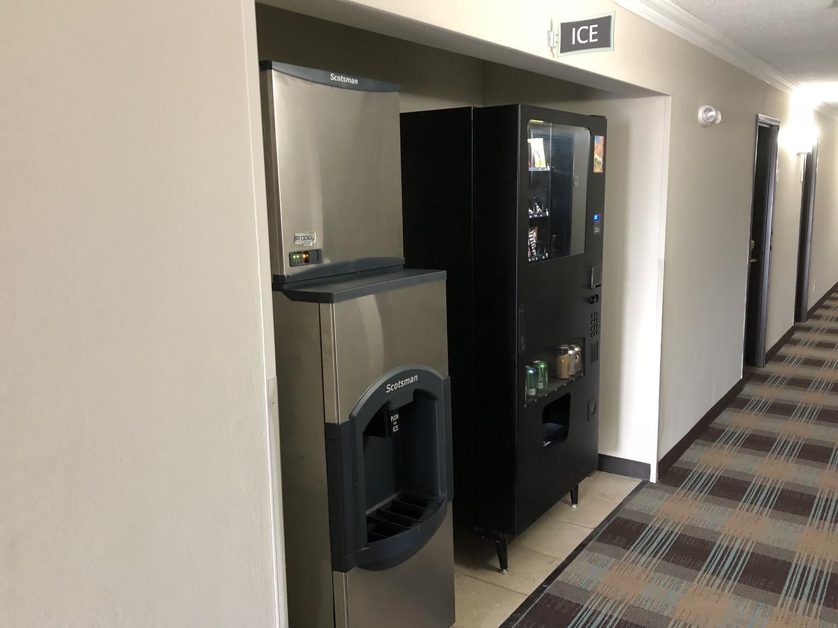 Countryside Inn & Suites Omaha East-Council Bluffs Ia Exteriér fotografie